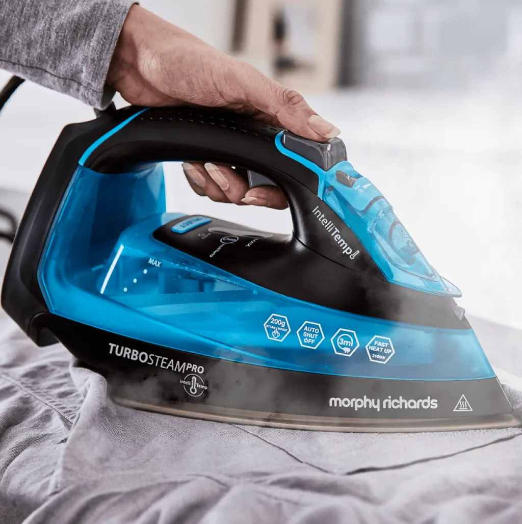 Morphy Richards Turbosteam Pro IntelliTemp 3100w 303210