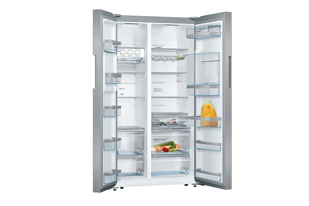 BOSCH KAH92LQ25R – с раскрытыми дверцами камер.