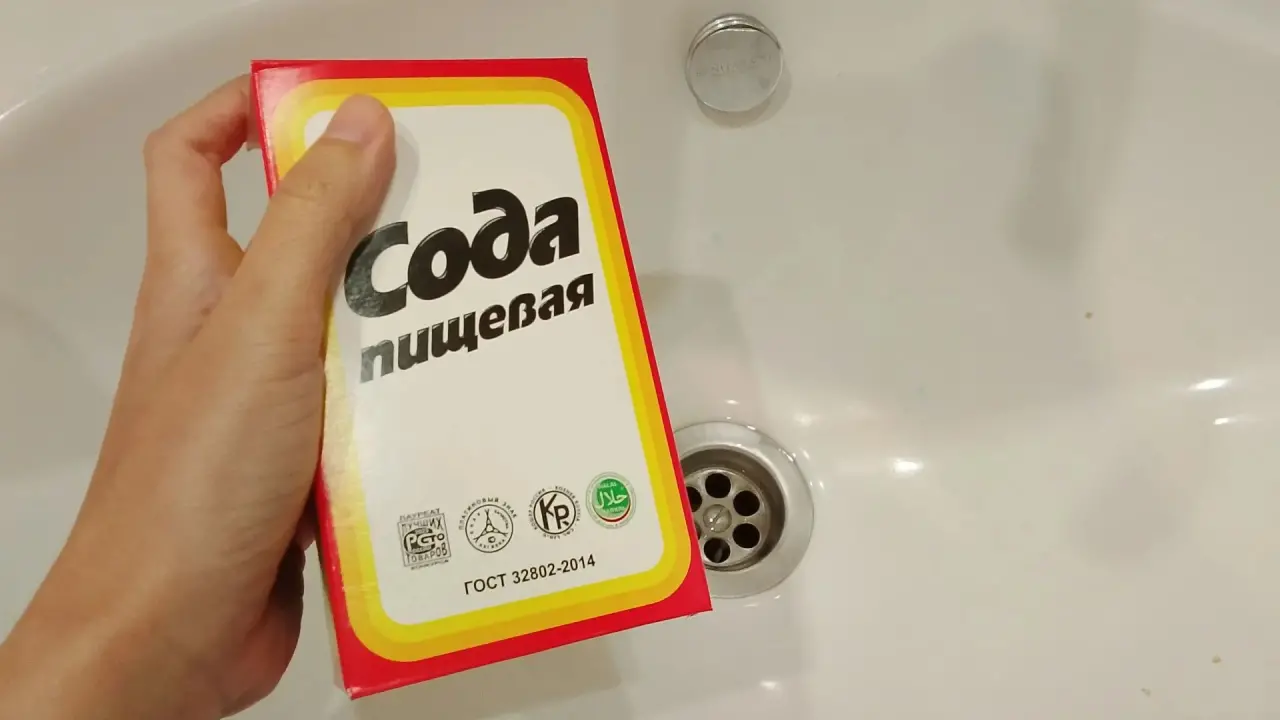 Как из пищевой соды сделать мощное средство для прочистки канализации - уксус не понадобится