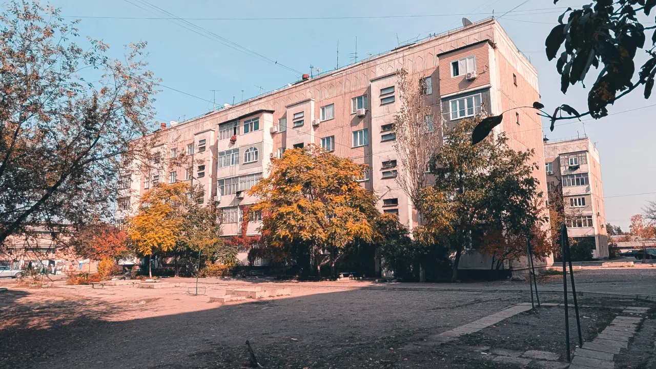 Советская пятиэтажка