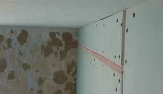 Закрепление кускагипсокарт