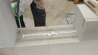 Клей пена для газобетонных блоков