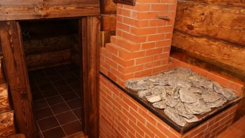 Печь для бани своими руками: монтаж изделий из металла и кирпича