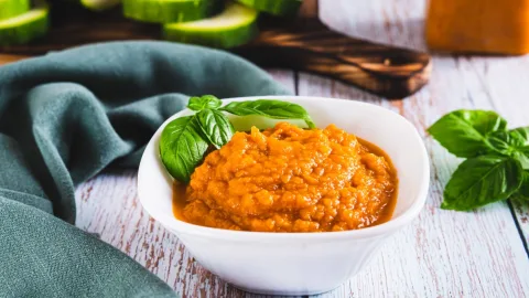 Густая и нежная кабачковая икра — к мясу, картошке, на хлеб: рецепт — простейший, результат — шикарный