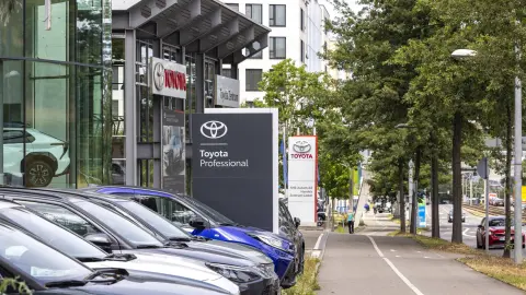 Чугунный блок, полный привод: в Россию приехала недорогая практичная Toyota