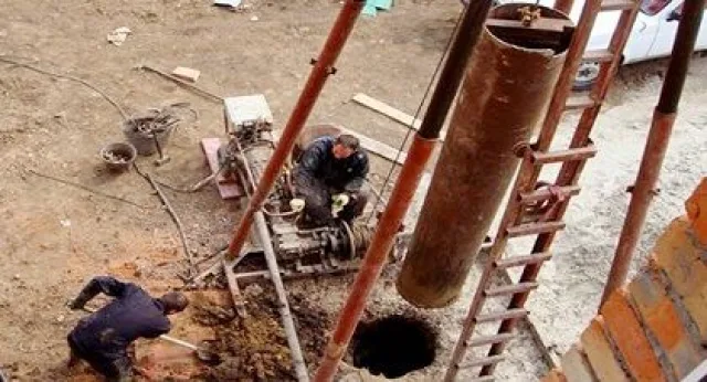 Бурение скважин ударно-канатным способом