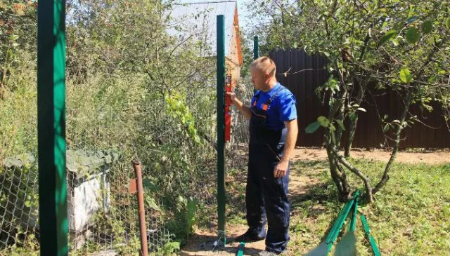 Проверка ровности столбов