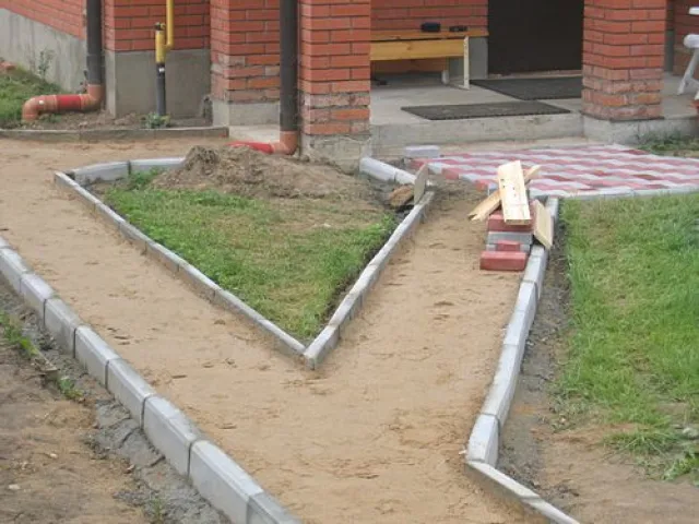 Укладка брусчатки