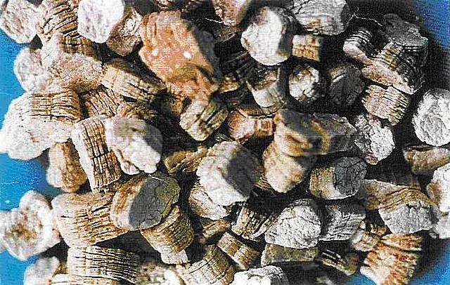 Слоистые гранулы вермикулита