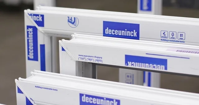 Отзывы про профили «Deceuninck» противоречивые, но это касается лишь «бюджетных» моделей (эконом-класса) из представляемой линейки продукции.