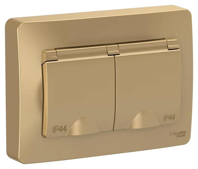 Розетка с крышками IP44