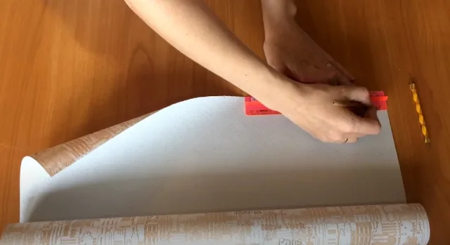Отмечаем места сгибов