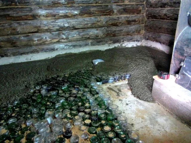 Утепление пола бутылками