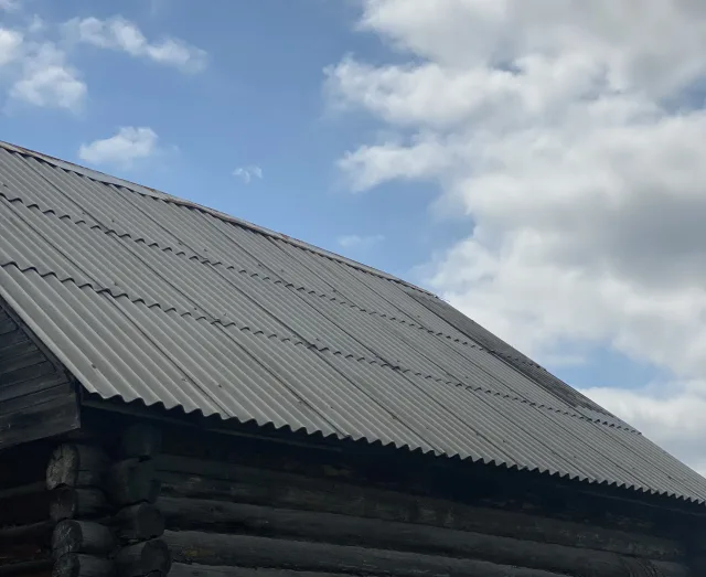 Крыша, крытая шифером