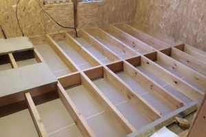 Cделал надежный черновой пол. Не ОСБ и не доска: сэкономил кучу денег