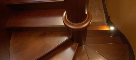 Калькулятор расчета размеров забежной или винтовой ступени