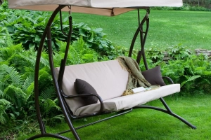 Какие выбрать садовые качели:  критерии оценки и рейтинг лучших моделей в 2024 году