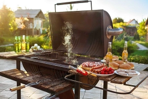 Рейтинг лучших угольных грилей для дачи 2024 по цене и качеству