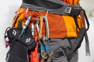 Какой выбрать страховочный пояс для работы на высоте: ТОП-13 лучших монтажных поясов