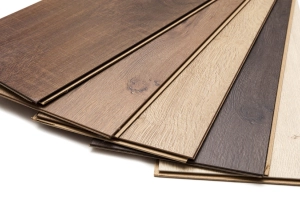 Какое количество ламината потребуется, чтобы обновить покрытие в комнате: онлайн калькулятор