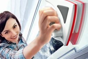 Магнитная щетка для мытья окон: ТОП-13 лучших ручных устройств, инструкция по применению