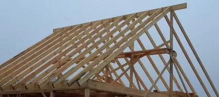 Строительство крыши частного дома своими руками: пошаговая инструкция