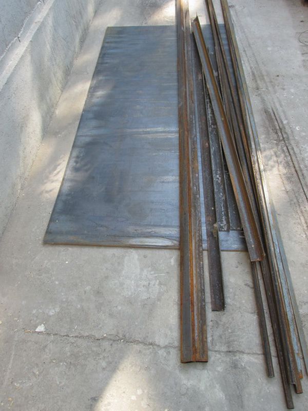 Железная дверь своими руками: изготовление из профтрубы и листа металла
