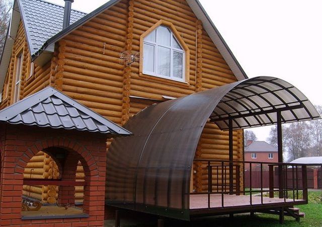 Гибкость материала открывает широкие возможности по приданию кровельным конструкциям самых причудливых форм