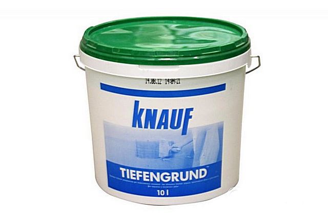 Одна из наиболее экономичных грунтовок – «Knauf Tiefengrund»