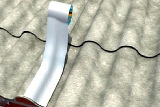 Бутил-каучуковая лента помогает эффективно справляться с длинными трещинами и проблемными швами кровельного покрытия