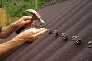 Как крепить ондулин на крышу: технология укладки ондулина на крышу правильно своими руками