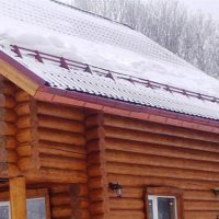 Установка снегозадержателей на крыше из металлочерепицы
