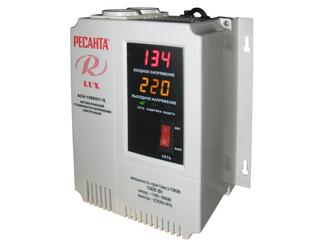 Стабилизатор напряжения «Ресанта АСН-1000 Н/1-Ц Lux» в настенном исполнении