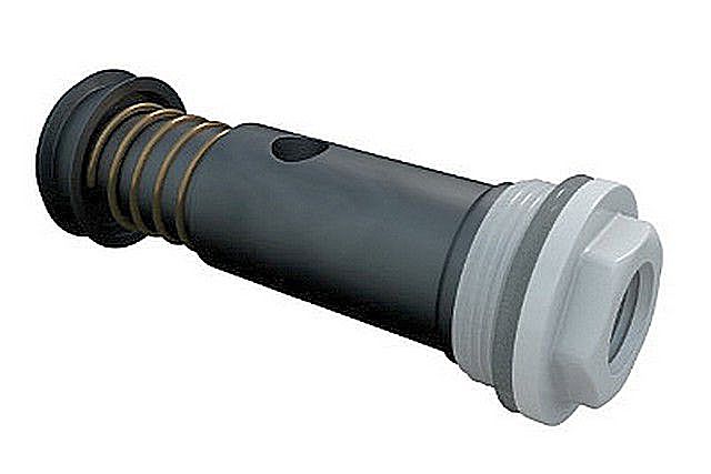 Специальный клапан, с помощью которого можно установить внутреннюю перемычку между секциями для оптимизации тепловой отдачи радиатора отопления
