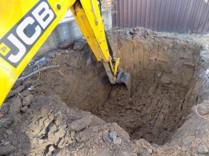 Шаг 1 – разработка грунта в котловане