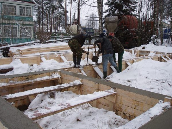 Заливка бетона в зимний период