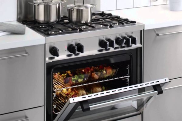 Газовая плита с электродуховкой