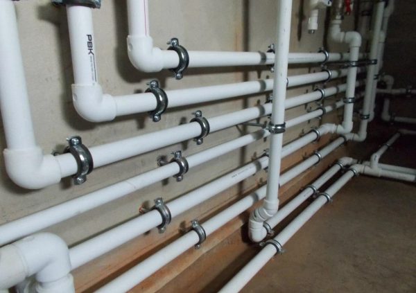 Полипропиленовые трубы – востребованный материал, используемый для обустройства системы водоснабжения, отопления