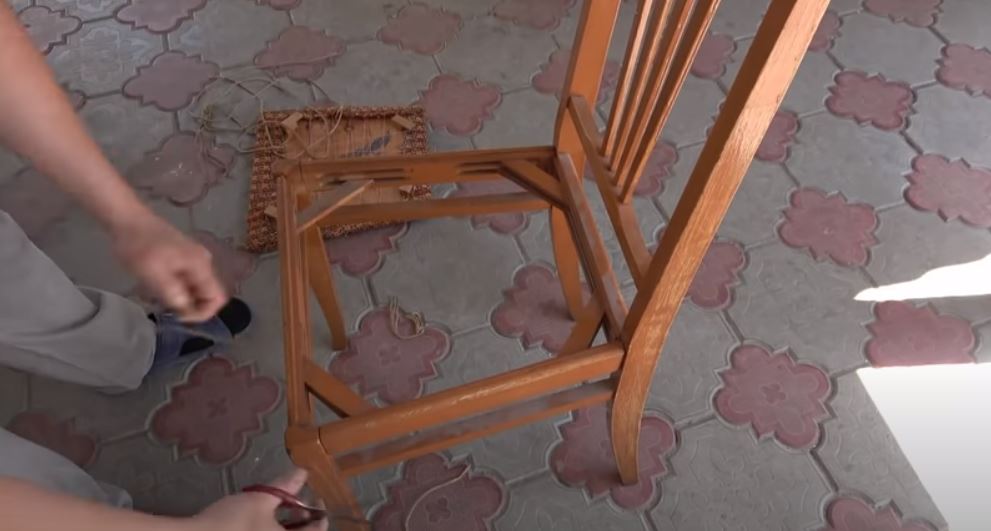 Мастер-класс по реставрации старого стула