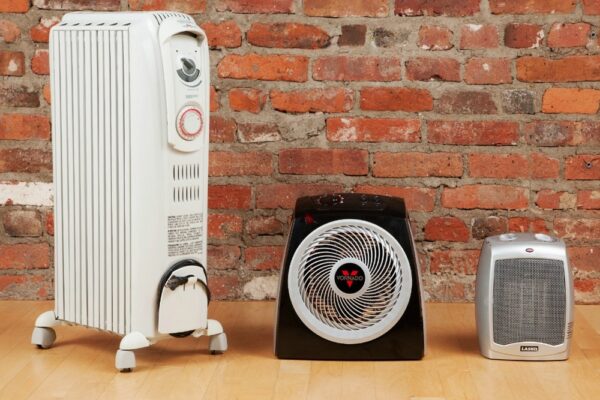 какой обогреватель лучше для дачи – параметры выбора и рейтинг моделей различного принципа действия.