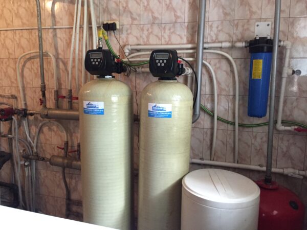 Обзор лучших фильтров для обезжелезивания воды из скважины для частного дома и коттеджа