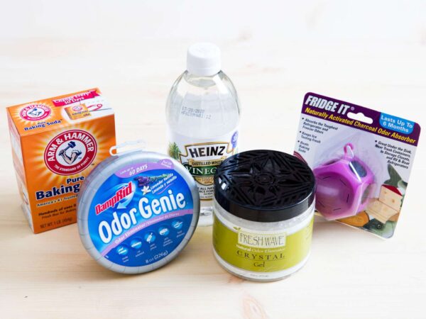 специальные поглотители запаха для холодильников