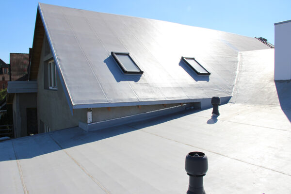 Плоская мембранная кровля