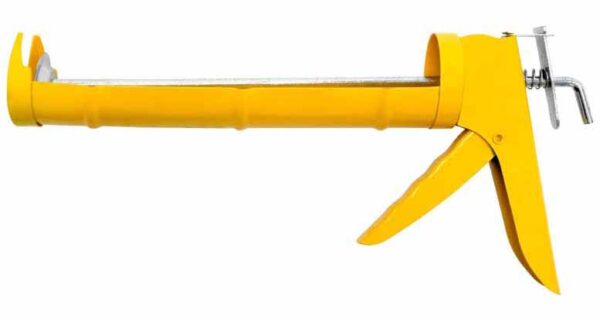 Механический скелетный пистолет полузакрытого типа