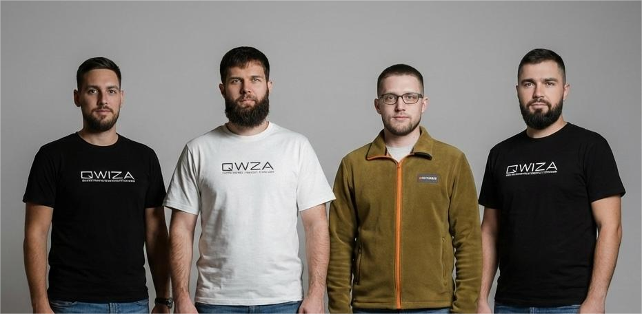 Вячеслав Бурченков с командой “QWIZA”